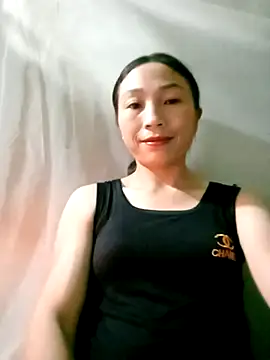 lucybaby00 online show from 17, 11, 2025