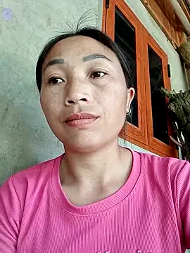 lucybaby00 online show from 9, 4, 2026