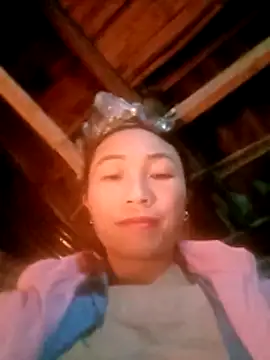 lucybaby00 online show from 18, 12, 2025