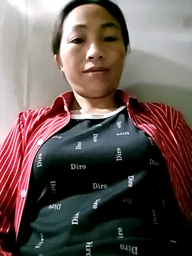 Snapshot of lucybaby00 chatting on 27, 4, 2026 lucybaby00 online show from 27, 4, 2026