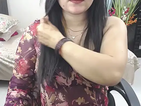 Snapshot of Ridiha_Pari chatting on 2, 6, 2026 Ridiha Pari online show from 2, 6, 2026