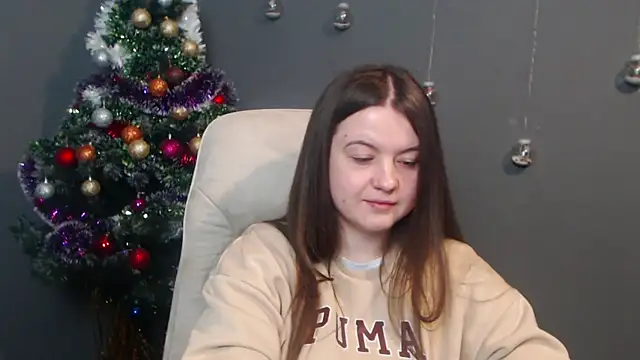 MavkaCute online show from 18, 12, 2025