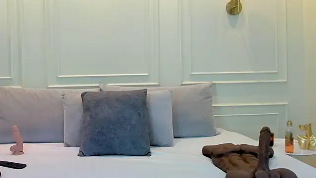 Snapshot of gabysanta_ chatting on 8, 5, 2026 gabysanta online show from 8, 5, 2026