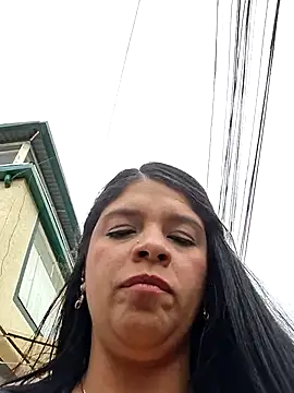 Snapshot of Eiimy_pretty chatting on 13, 11, 2025 Eiimy pretty online show from 13, 11, 2025