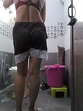 Hotcupale345 online show from 10, 2, 2026