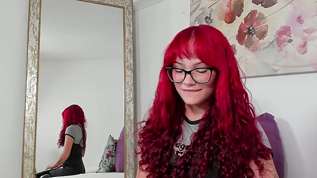 mae lyra online show from 12, 3, 2026