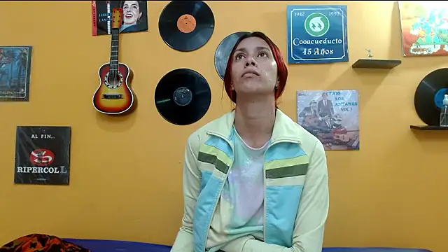 skinnyverus18 online show from 14, 1, 2026