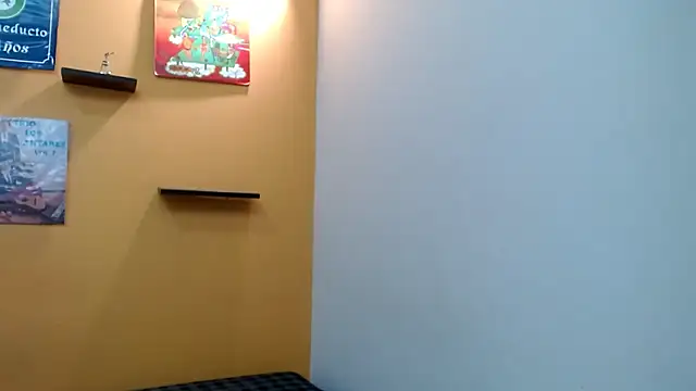 skinnyverus18 online show from 4, 4, 2026