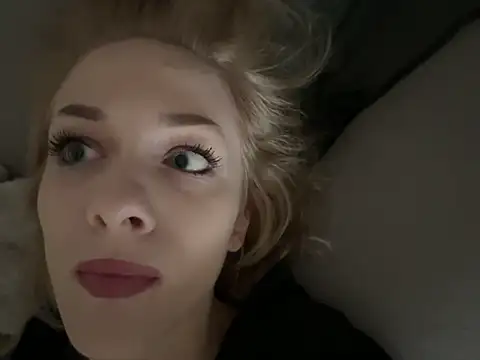 DaryaDoll online show from 7, 2, 2026