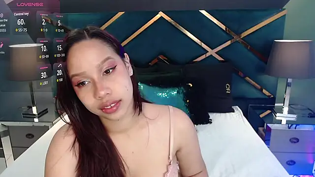 Luciegh  online show from 14, 9, 2025