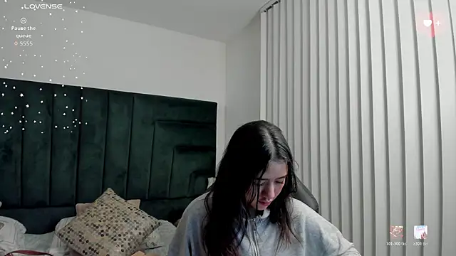 Snapshot of SaraWagner_ chatting on 19, 5, 2026 SaraWagner online show from 19, 5, 2026
