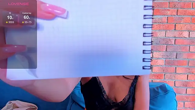 Snapshot of Andriana_1 chatting on 20, 11, 2025 Andriana 1 online show from 20, 11, 2025