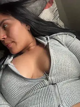 MacaW09 online show from 19, 4, 2026