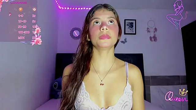 Snapshot of emmie_bunny chatting on 14, 6, 2026 emmie bunny online show from 14, 6, 2026