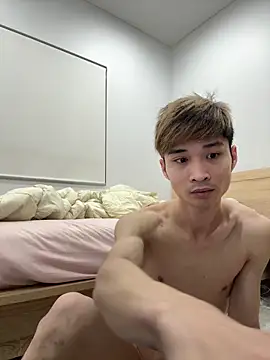 Snapshot of brucelimlee chatting on 12, 9, 2025 brucelimlee online show from 12, 9, 2025