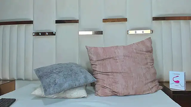 CandyandSteven online show from 5, 11, 2025