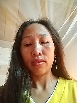 cute love00 online show from 17, 11, 2025