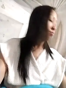 cute love00 online show from 21, 2, 2026