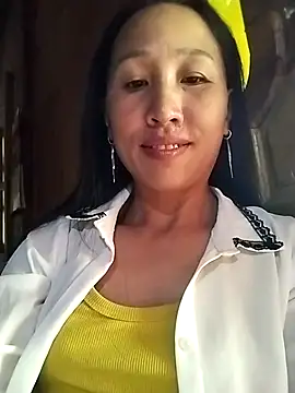 cute love00 online show from 28, 10, 2025