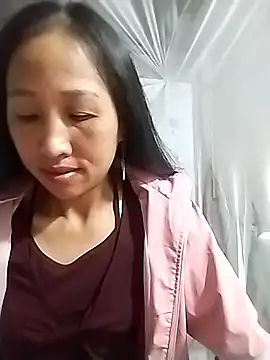 cute love00 online show from 8, 11, 2025