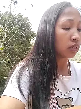 cute love00 online show from 26, 2, 2026