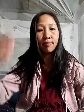 cute love00 online show from 11, 2, 2026