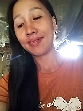 cute love00 online show from 26, 10, 2025