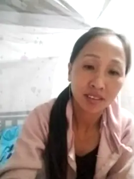 cute love00 online show from 23, 10, 2025