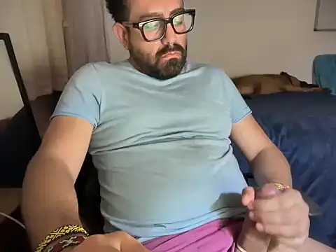 DVegavega online show from 23, 9, 2025