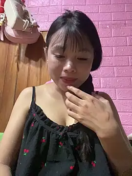 LunaBerry18 online show from 16, 9, 2025