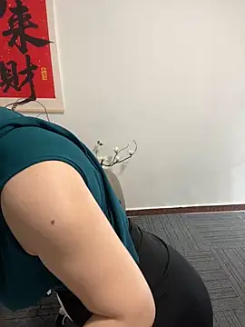 jiajia1060 online show from 18, 4, 2026