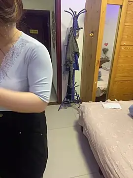 jiajia1060 online show from 1, 3, 2026