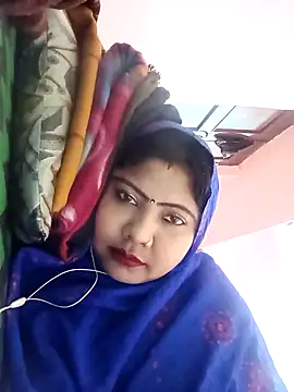Snapshot of Apkisona8 chatting on 5, 4, 2026 Apkisona8 online show from 5, 4, 2026