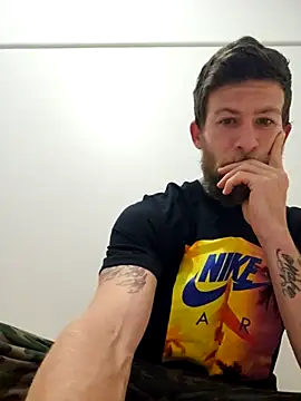 Couplesplay1 online show from 12, 9, 2025