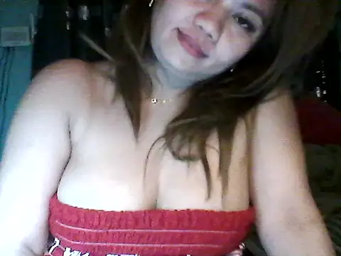 Snapshot of Miss_Heart chatting on 4, 3, 2026 Miss Heart online show from 4, 3, 2026