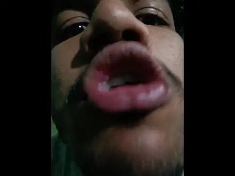 Snapshot of sexofbro chatting on 9, 10, 2025 sexofbro online show from 9, 10, 2025