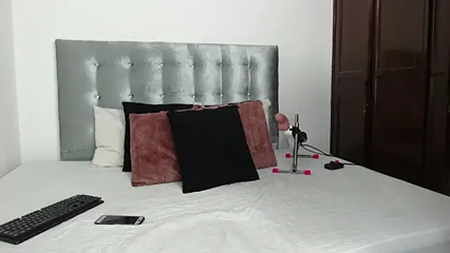 Snapshot of DaiishaWolf chatting on 9, 1, 2026 DaiishaWolf online show from 9, 1, 2026