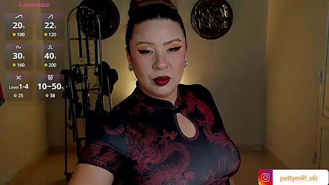 Snapshot of Pattymilf_ofc chatting on 11, 7, 2026 Pattymilf ofc online show from 11, 7, 2026