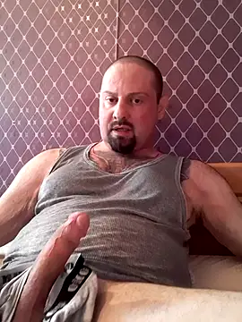 Snapshot of _NEREZA_ chatting on 13, 7, 2026 NEREZA online show from 13, 7, 2026