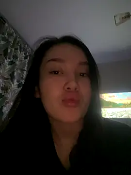 Snapshot of LexeeLuv chatting on 23, 11, 2025 LexeeLuv online show from 23, 11, 2025