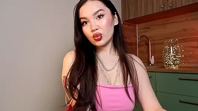 LexeeLuv online show from 12, 1, 2026