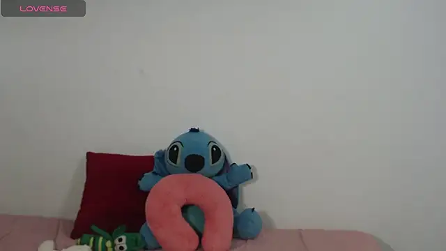 Allison 19   online show from 15, 10, 2025