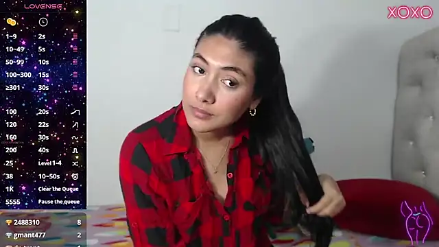 Allison 19   online show from 11, 11, 2025