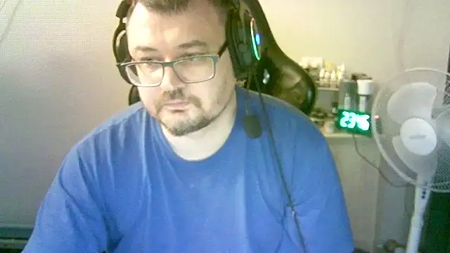Snapshot of SirAbuser chatting on 10, 3, 2026 SirAbuser online show from 10, 3, 2026