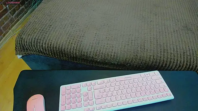 Cutiee Alicee online show from 27, 2, 2026