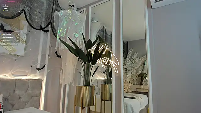 ellette   online show from 26, 10, 2025