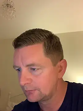 Crusher19830 online show from 10, 11, 2025