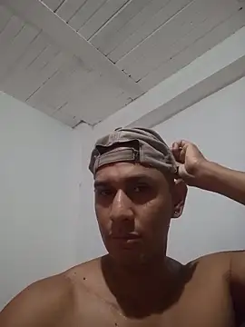 Jota Alejand online show from 8, 11, 2025