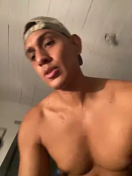 Jota Alejand online show from 12, 5, 2026