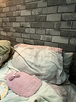 Poppy frankie online show from 7, 11, 2025